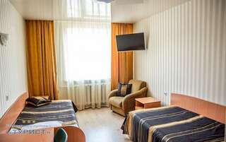 Отель Turist Гродно Улучшенный двухместный номер с 2 отдельными кроватями-2